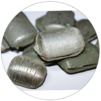 Nickel briquette